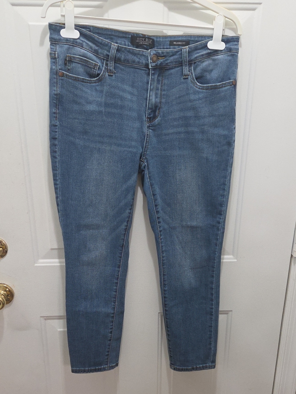 Judy Blue Medium Wash Women's Relaxed Fit Jeans 32